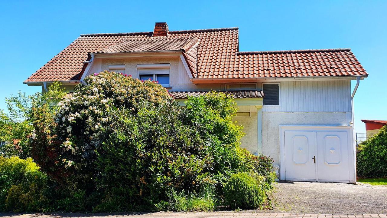 Ferienhaus "Villa Am Eck" Eichenzell Exterior photo